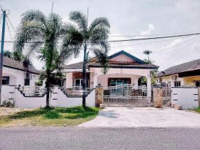 Taiping Vacation Home